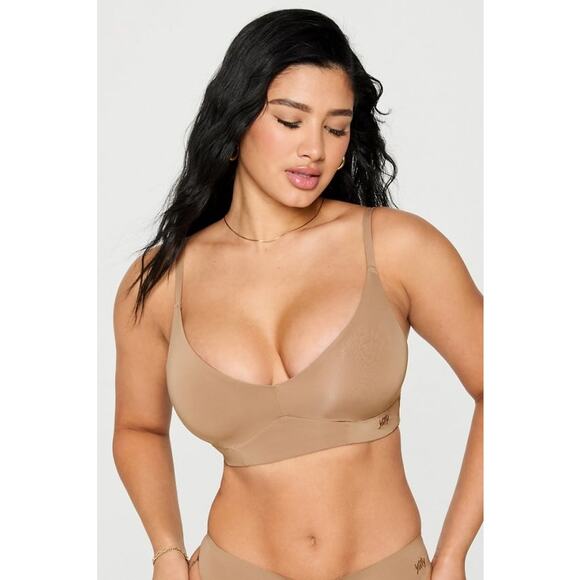 Yitty Smoothed Reality Plunge Bra NWT Medium Taupe Soft Stretchy Shapewear - Picture 1 of 5